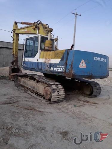 فروش بیل میکانکی‌کوماتسو ۲۲۰ خط ۵