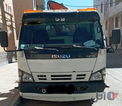 ایسوزو خودروسوار خودروبر جرثقیل