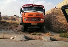 بنز ده چرخ نفتکش