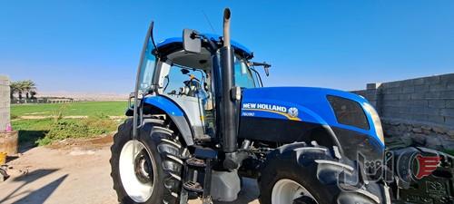 تراکتور نیوهلند T6090