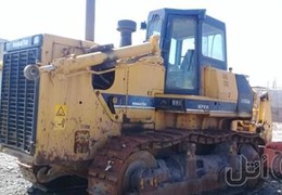 فروش یک دستگاه بلدوزر D155A