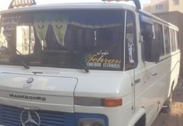 مینی بوس بنز تمیز جهت ایاب و ذهاب