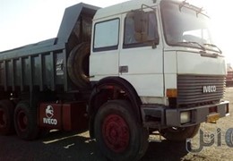 ایویکو 330 کمپرسی