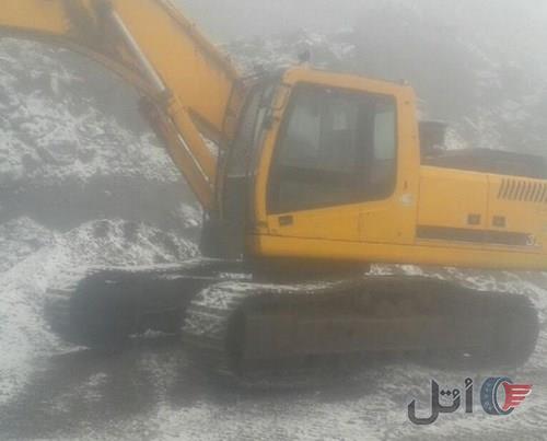 بیل مکانیکی هیوندا ۳۲۰