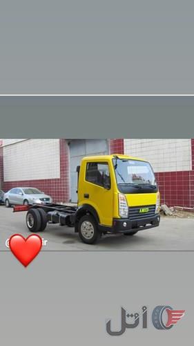 خاور ایسوزو آمیکو