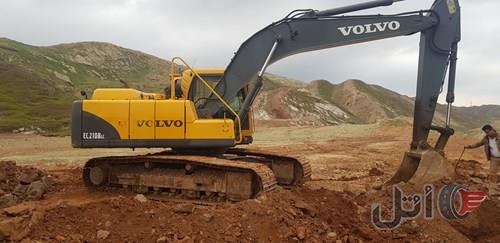 بیل مکانیکی ولوو۲۱۰ مدل۲۰۱۰