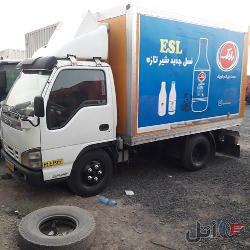 ایسوزو5/200 یخچالدار تمیز