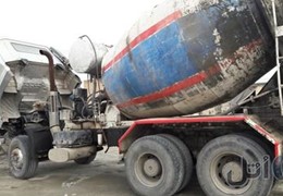 تراک میکسر دانگ فنگ