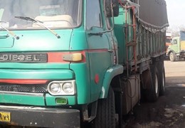 کامیون نیسان اطاقدار
