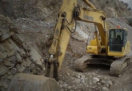 بیل کوماتسو 220. خط 7. سریال 68000. مدل 2008