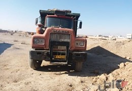 فروشنده ماک ده چرخ