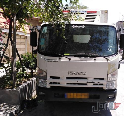 ایسوزو 8 تن p700 یخچالدار