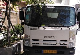 ایسوزو 8 تن p700 یخچالدار