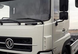 البرز مدل ۹۳ به همراه کفی مارال ۹۳