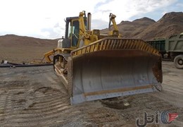 بلدوزر کوماتسو D155