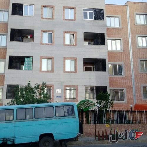 مدل ۵۱ موتوریه سال هست تعمیرشده تخفیف بیمه کامل فقط اتاق یه مقدار خرج داره