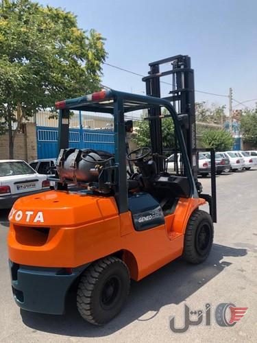 لیفتراک 3 تن تویوتا سری 7 اف مدل 2006 گازسوز وارداتی