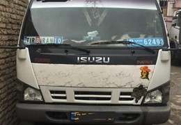 ایسوزو شش تن باری مدل ۹۰