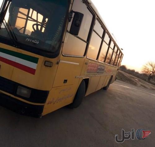 اتوبوس خط واحدکولردار۴۵۷سندآزاد