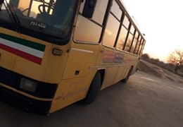 اتوبوس خط واحدکولردار۴۵۷سندآزاد
