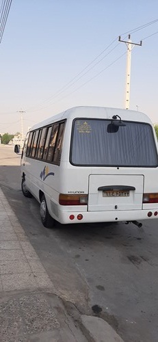 مینی بوس هیوندا بسیار تمیز به شرط