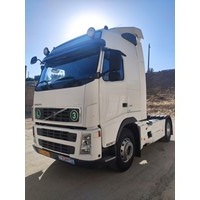 کامیون fh460 اتوماتیک مدل ۸۳ در حد